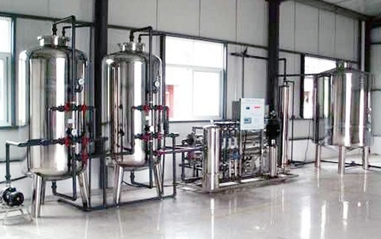 酒類釀造和勾兌反滲透設備，純水設備，酒廠行業用反滲透設備，純水系統，釀酒用純水設備，酒水勾兌用水處理設備